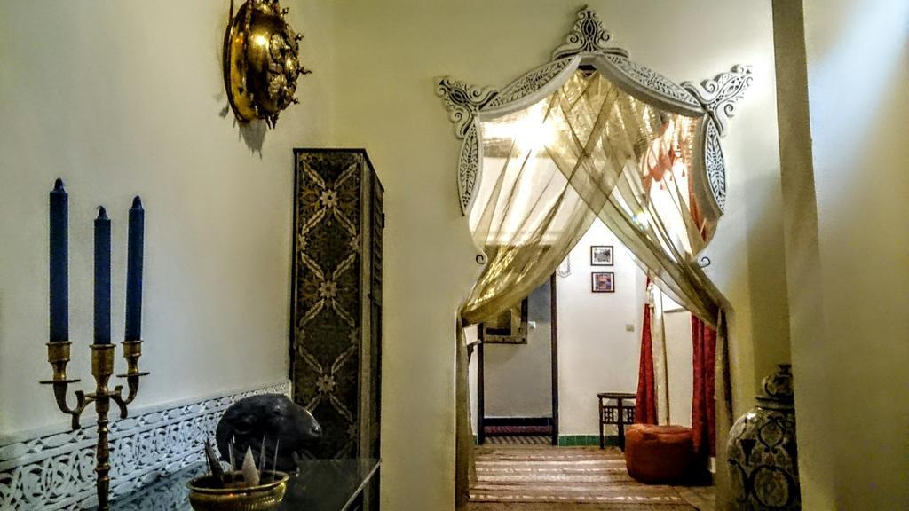 Riad Letchina 페스 외부 사진