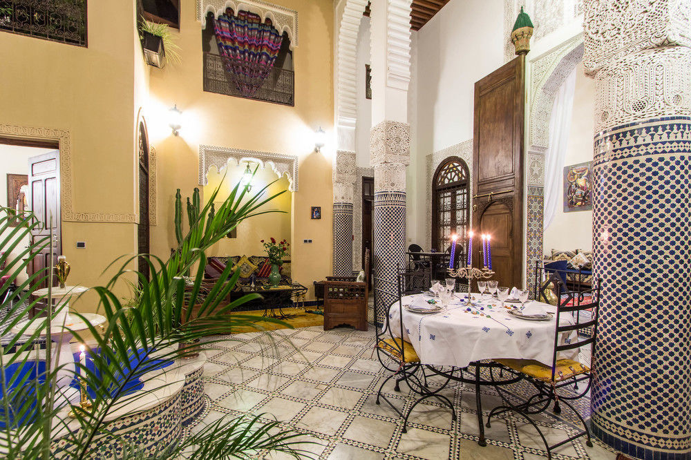Riad Letchina 페스 외부 사진