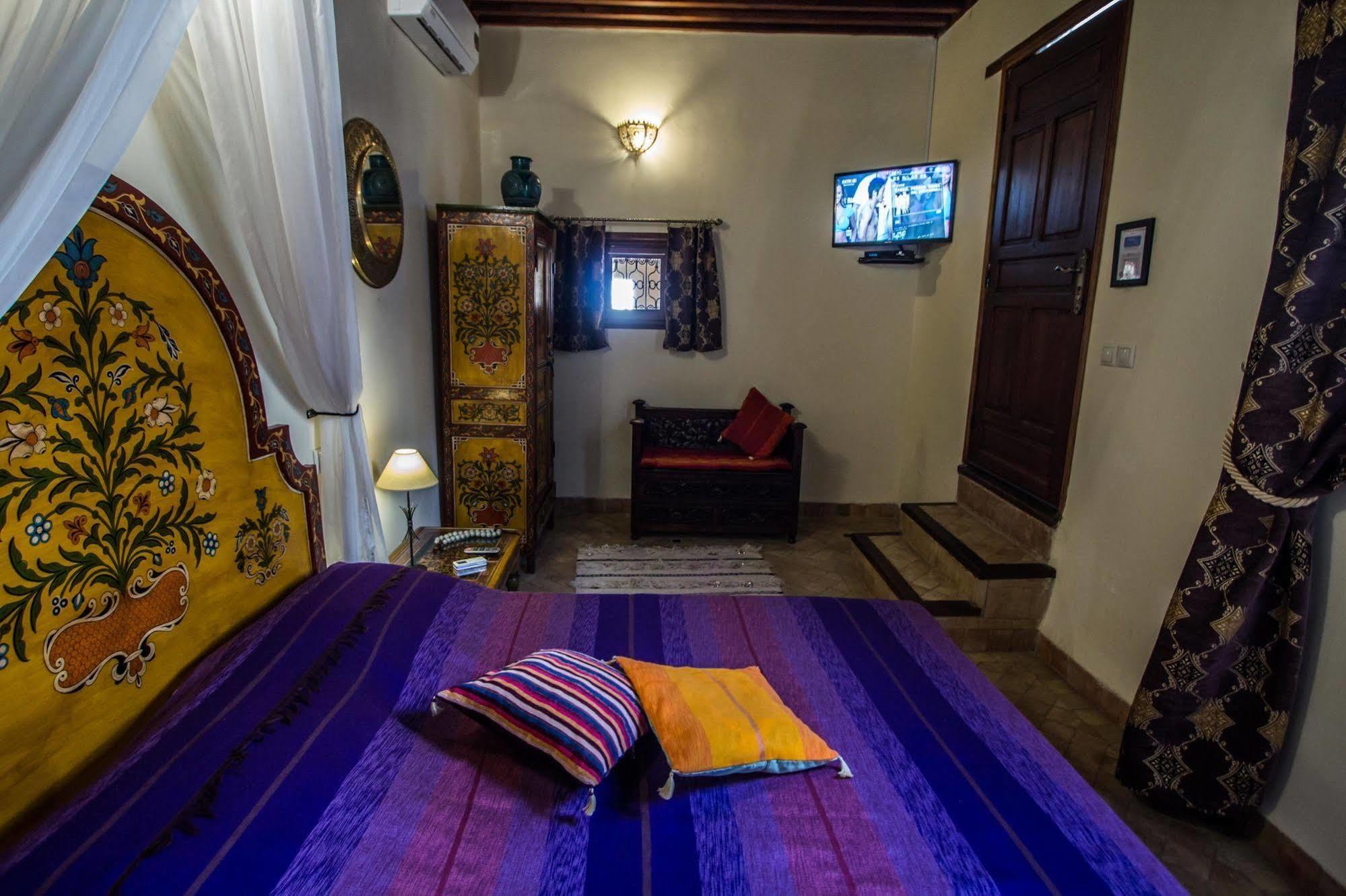 Riad Letchina 페스 외부 사진