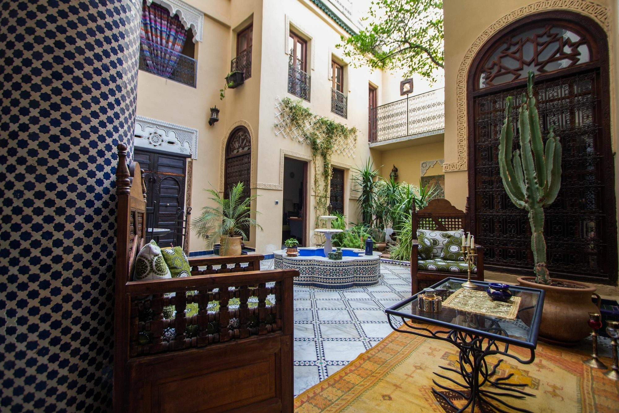 Riad Letchina 페스 외부 사진